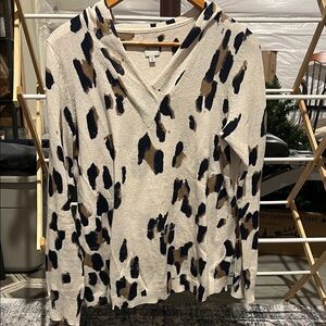 Nic & Zoe Leopard Print V-Neck Sweater
